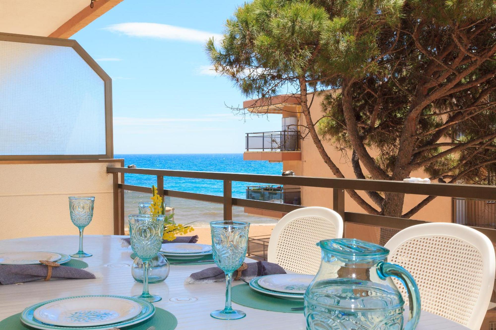 Uhc Txingudi Apartments Cambrils Exterior photo