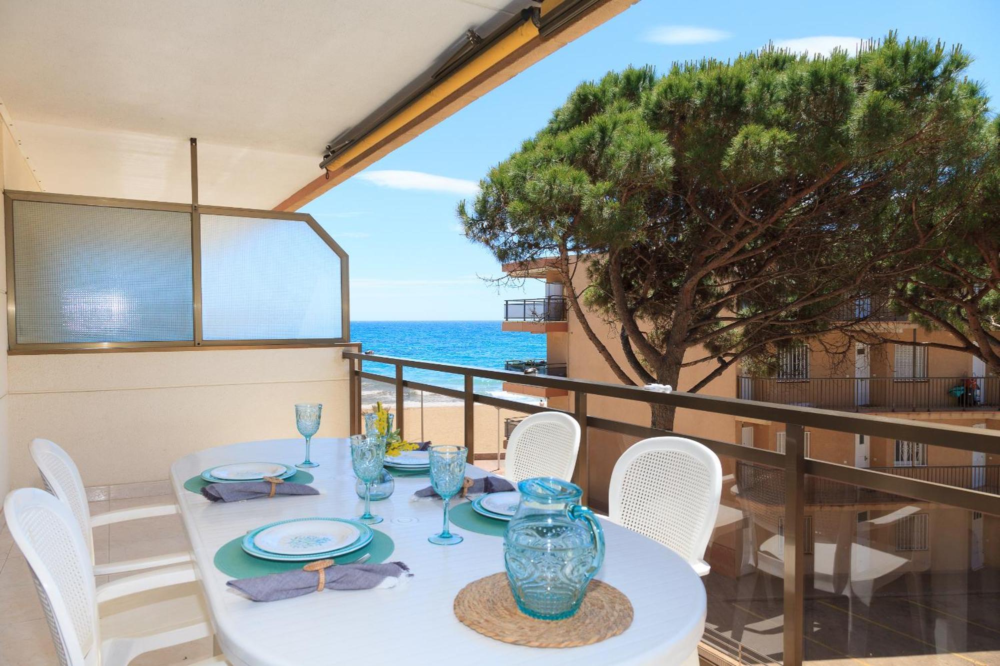 Uhc Txingudi Apartments Cambrils Exterior photo